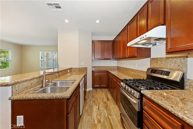 $3,200 | 14562 Rochester Avenue, Chino, CA 91710