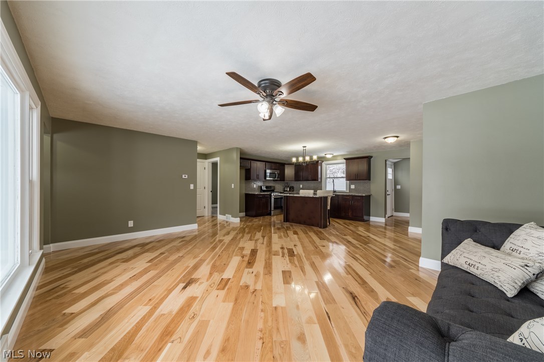 6952 Morley Road Painesville, OH 44077 - Photo 9 of 29 Gallery Image 9