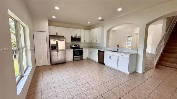 $3,860 | 13843 Southwest 31st Street, Unit 13843, Miramar, FL 33027