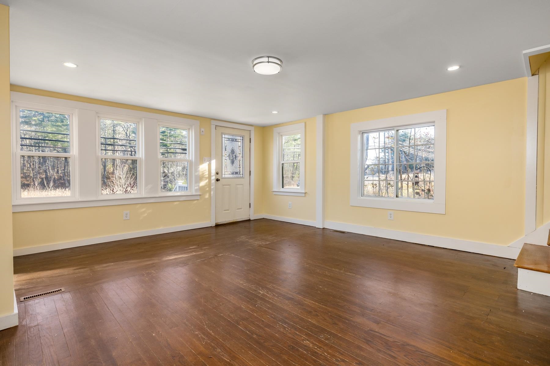 270 Epping Road Exeter, NH 03833 - Photo 6 of 30