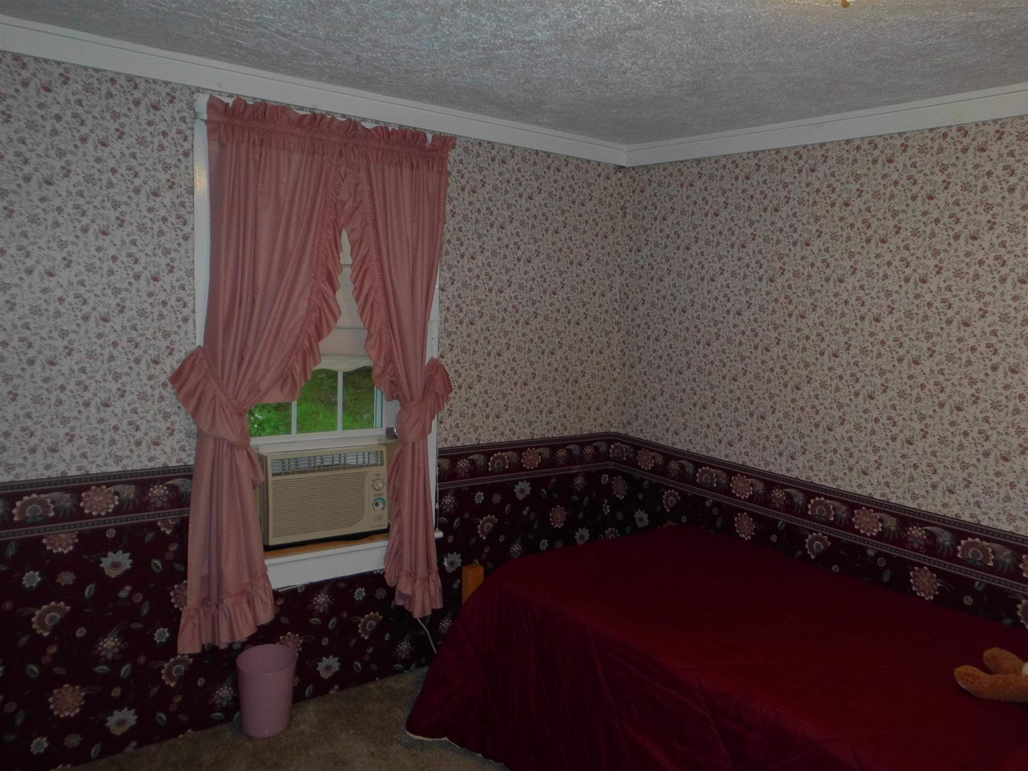 109 Pine Street Castleton, VT 05735 - Photo 8 of 12