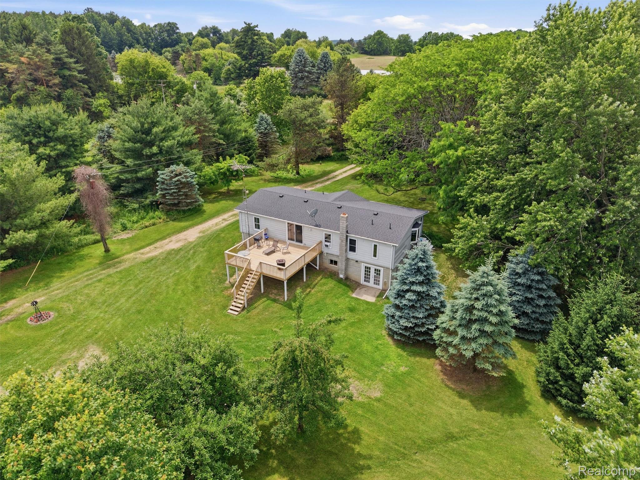 2976 Slattery Road Attica, MI 48412 - Photo 63 of 72 016-DJI_20260629142616_0920_D.jpg