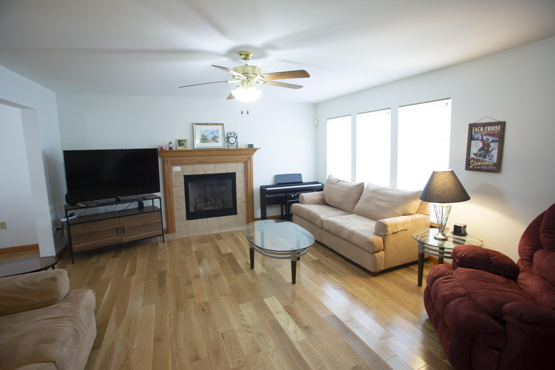 248 Beaver Dam Road Long Pond, PA 18334 - Photo 4 of 46 51021dc006a