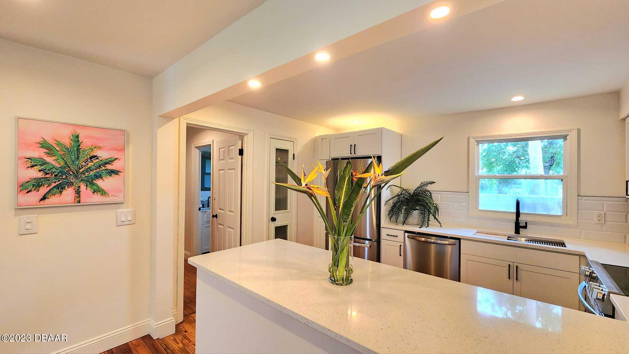 912 North Halifax Drive Ormond Beach, FL 32176 - Photo 33 of 65 Gorgeous Quartz