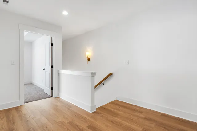 $585,000 | 3561 Knollwood Hill Drive, Chattanooga, TN 37415