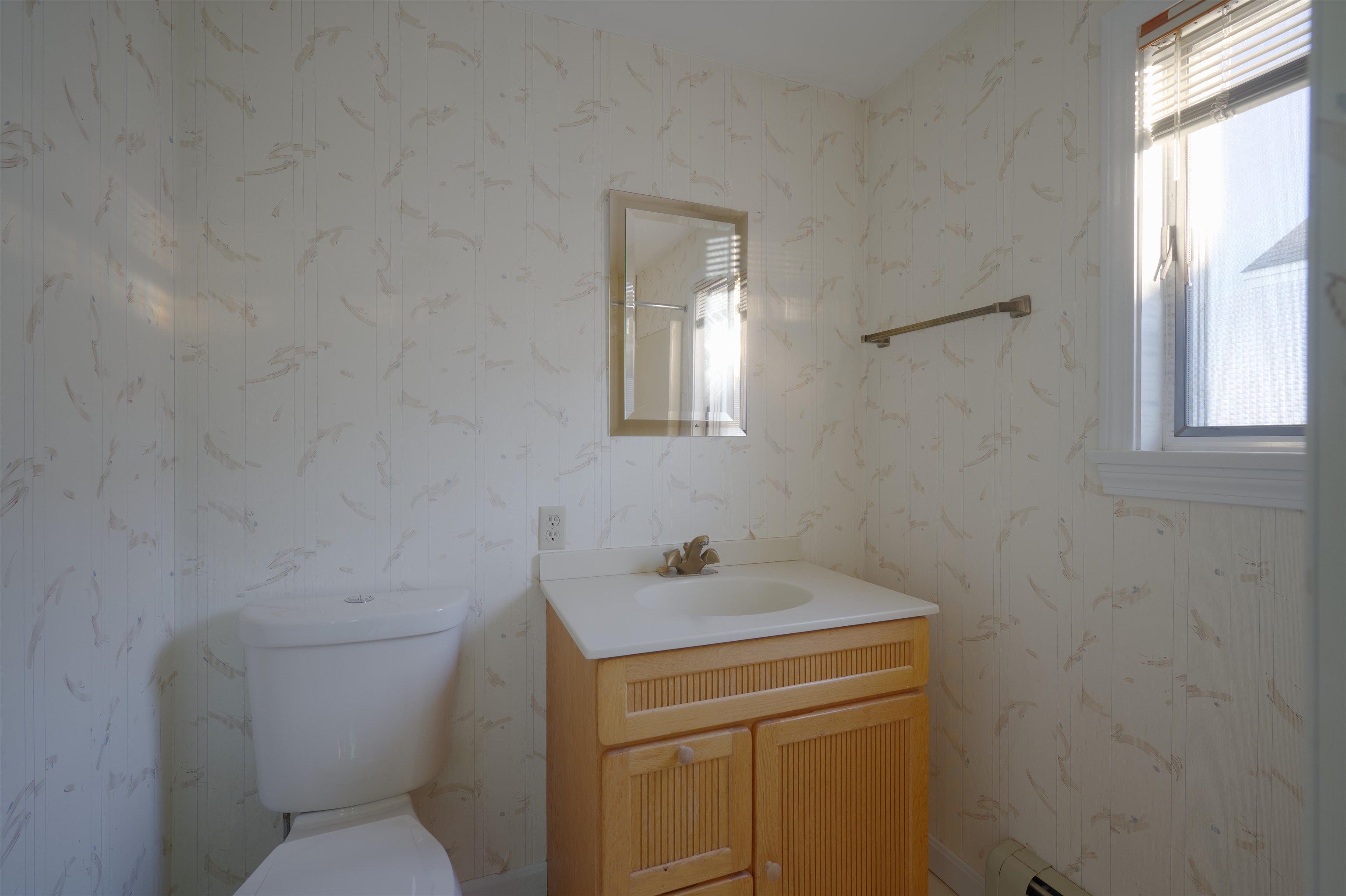 16 Bruce Street Hampton, NH 03842 - Photo 23 of 41