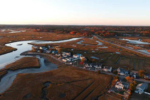 $599,000 | 16 Bruce Street, Hampton, NH 03842