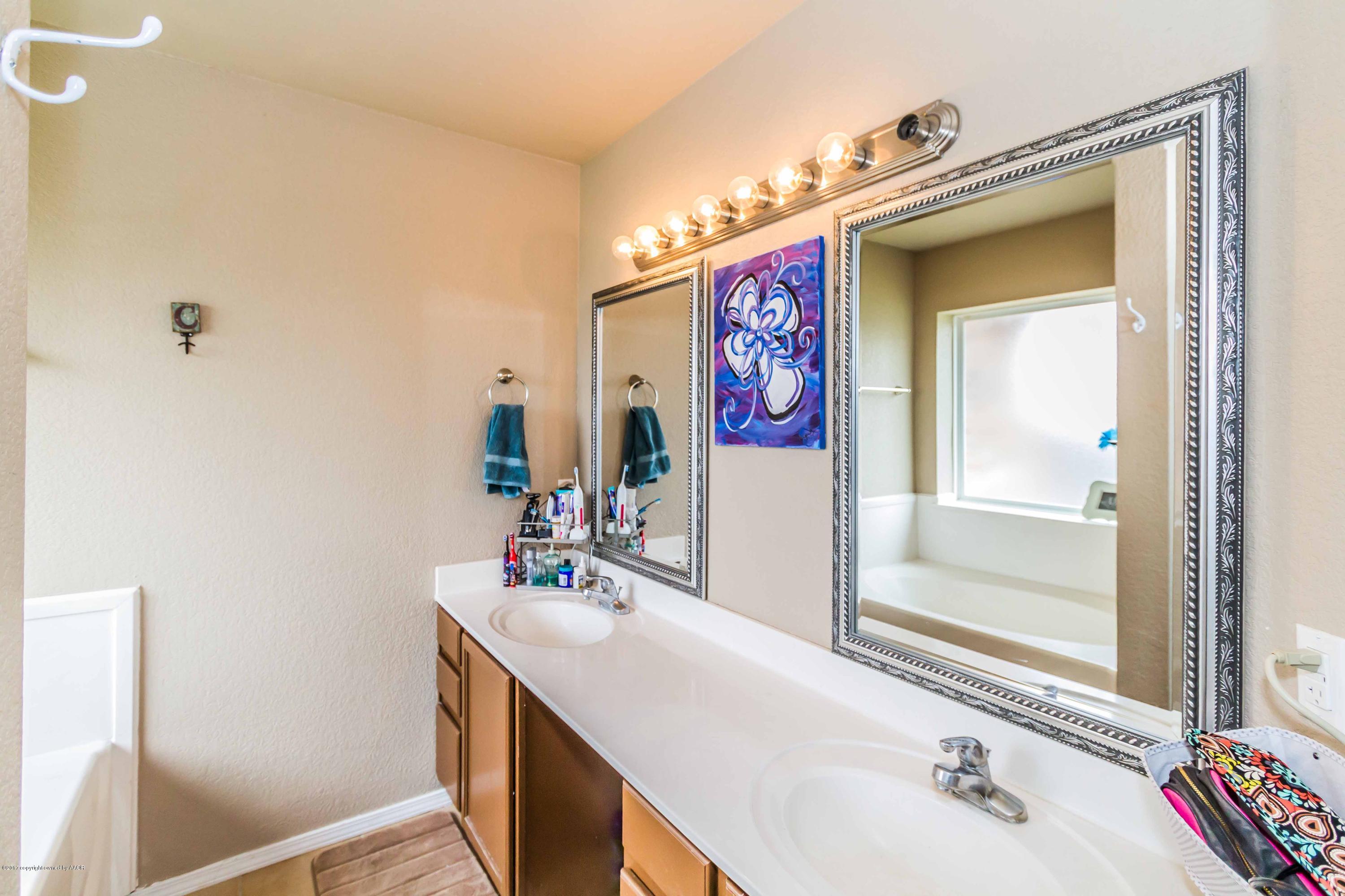 4822 Mammoth Lane Amarillo, TX 79110 - Photo 20 of 38 MASTER BATH VIEW 1
