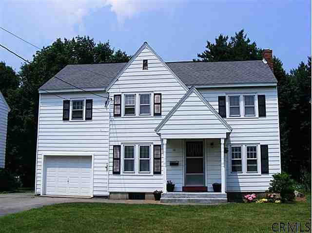 16 Miles Standish Road Rotterdam, NY 12306 - Photo 1 of 15 Photo 1