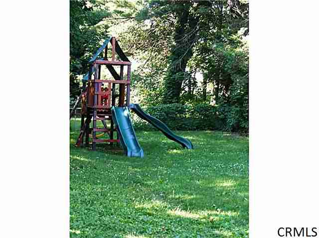16 Miles Standish Road Rotterdam, NY 12306 - Photo 15 of 15 Photo 15