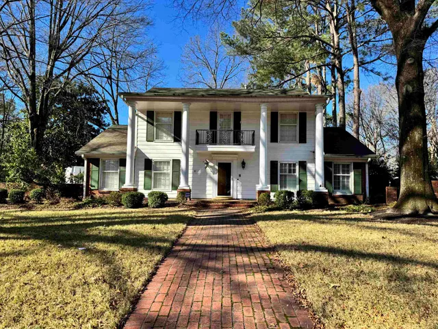 $289,900 | 1979 Kirby Parkway, Memphis, TN 38119