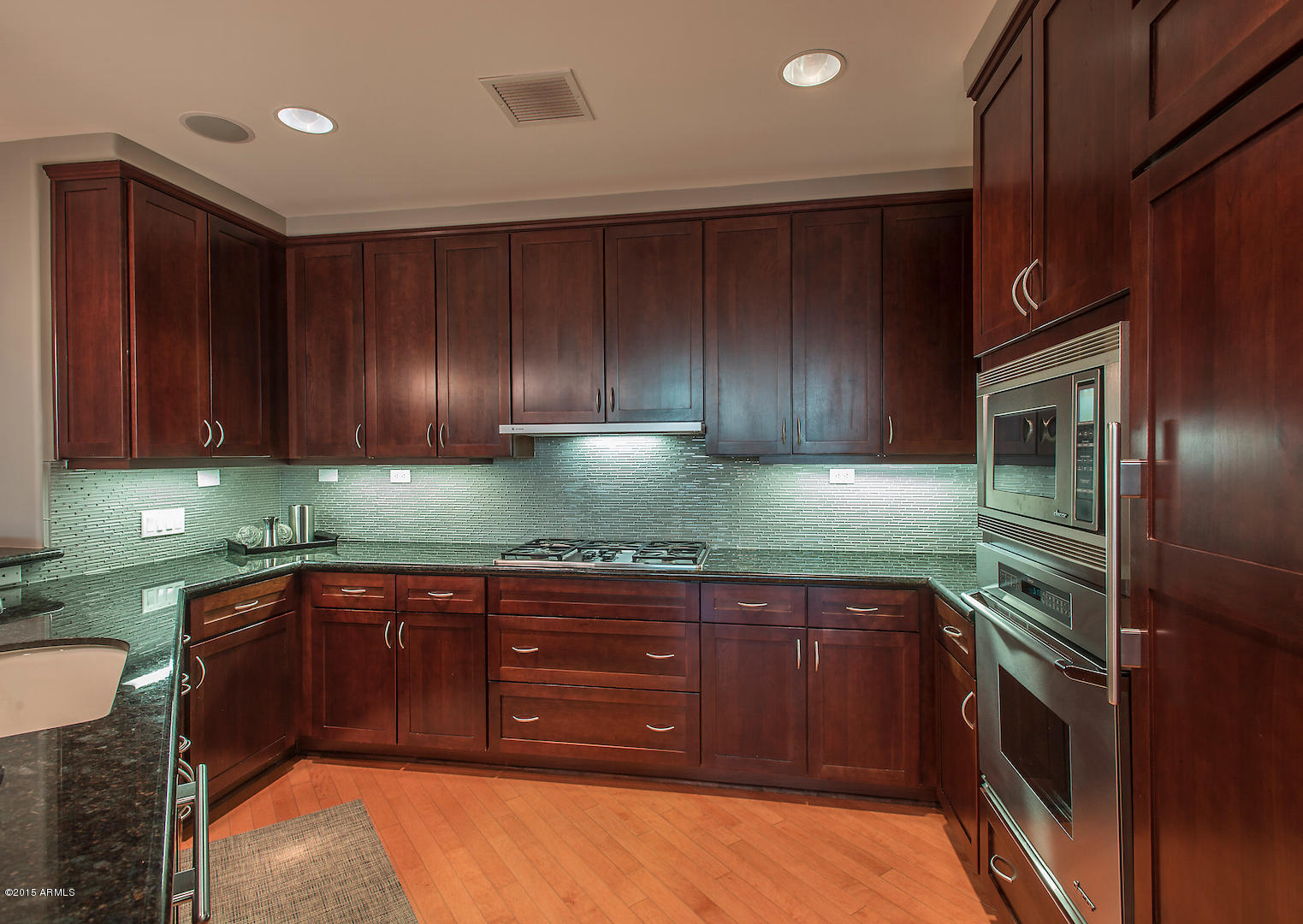 2211 East Camelback Road, Unit 304 Phoenix, AZ 85016 - Photo 16 of 34 Beautiful cabinetry