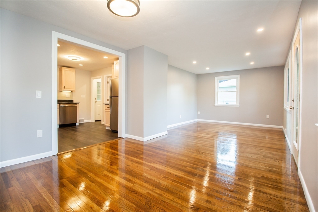 17 Wedgewood Road Worcester, MA 01602 - Photo 15 of 27 Gallery Image 15
