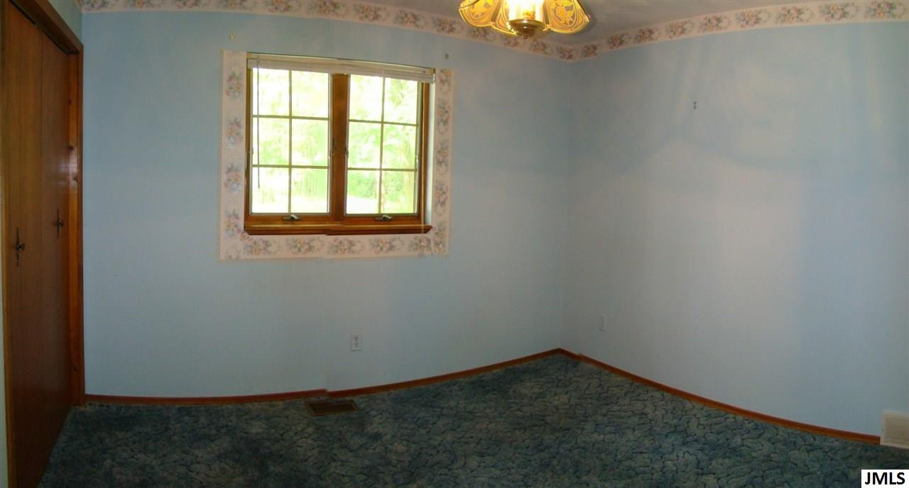 2901 Walcott Road Jackson, MI 49201 - Photo 14 of 24 Photo 14
