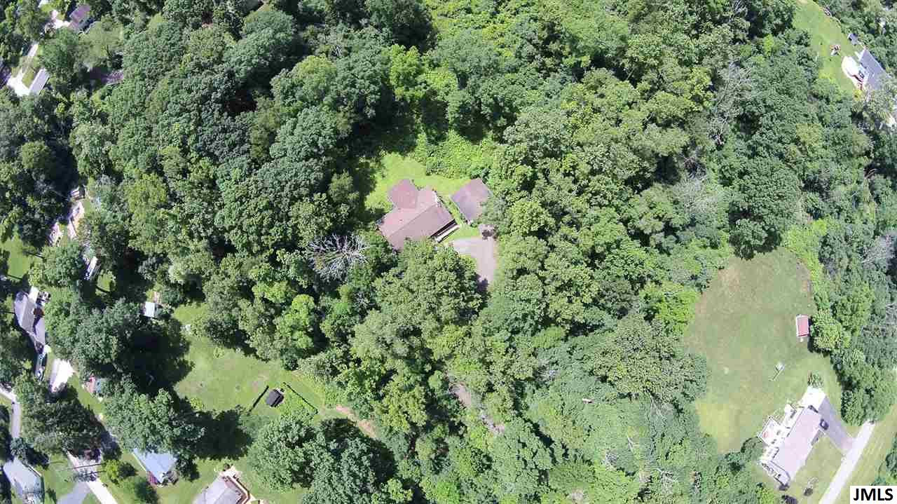 2901 Walcott Road Jackson, MI 49201 - Photo 2 of 24 Photo 2