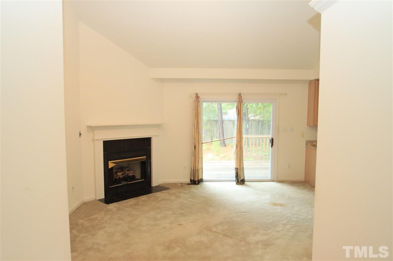 105 Fieldspring Lane Raleigh, NC 27606 - Photo 3 of 25