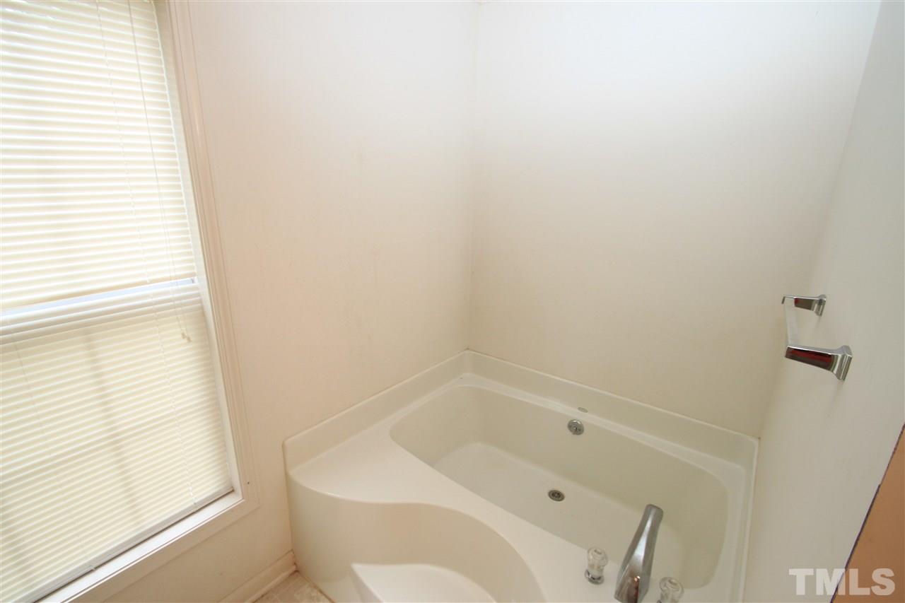 105 Fieldspring Lane Raleigh, NC 27606 - Photo 21 of 25
