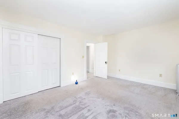 an empty room with an entryway