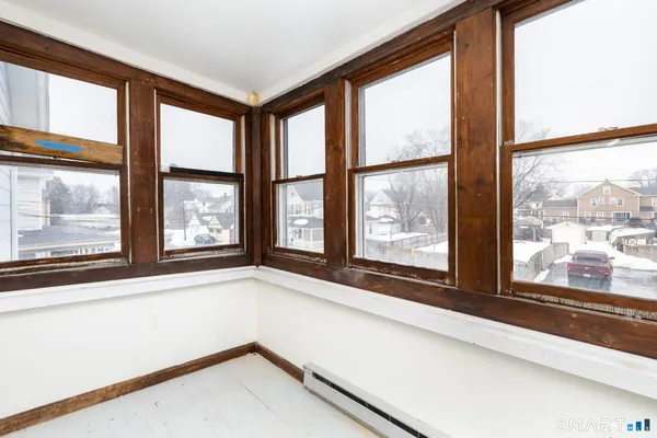a view of a large window with an outdoor view