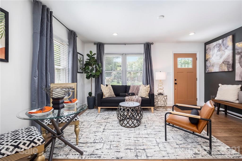 4218 Tillman Road Charlotte, NC 28208 - Photo 5 of 24 Gallery Image 5