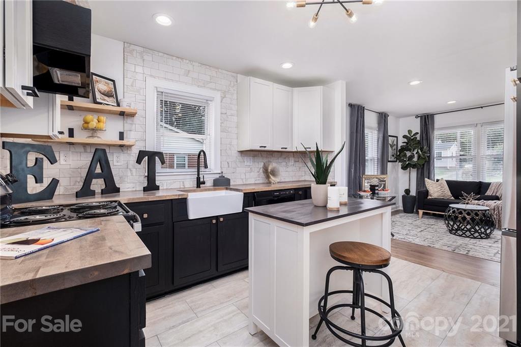 4218 Tillman Road Charlotte, NC 28208 - Photo 10 of 24 Gallery Image 10