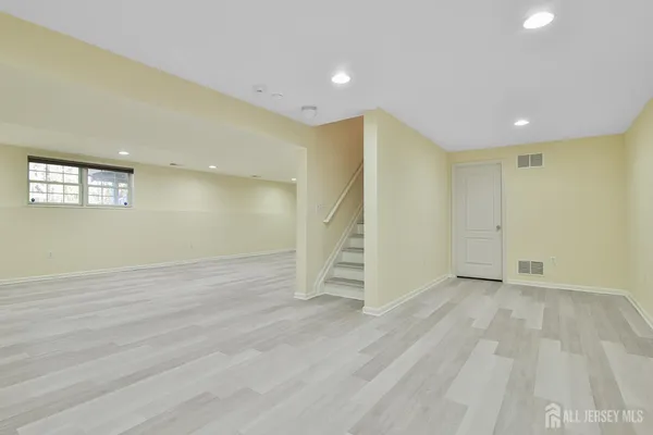 $4,500 | 4 Timber Grove Court, Old Bridge, NJ 08857