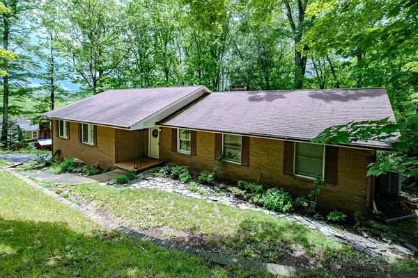 $649,000 | 357 Kalmia Lane, Boone, NC 28607