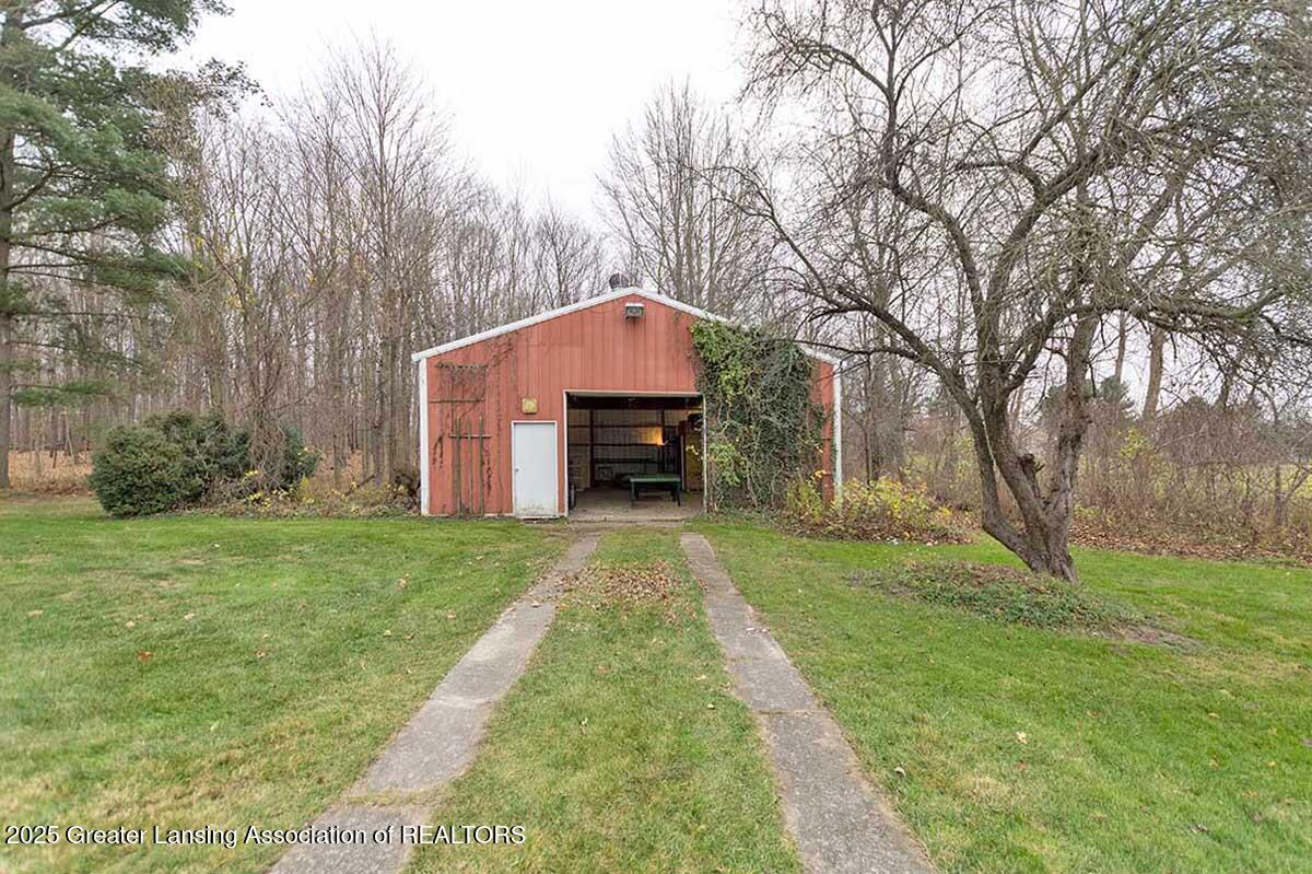 2815 Darling Road Mason, MI 48854 - Photo 34 of 43 26
