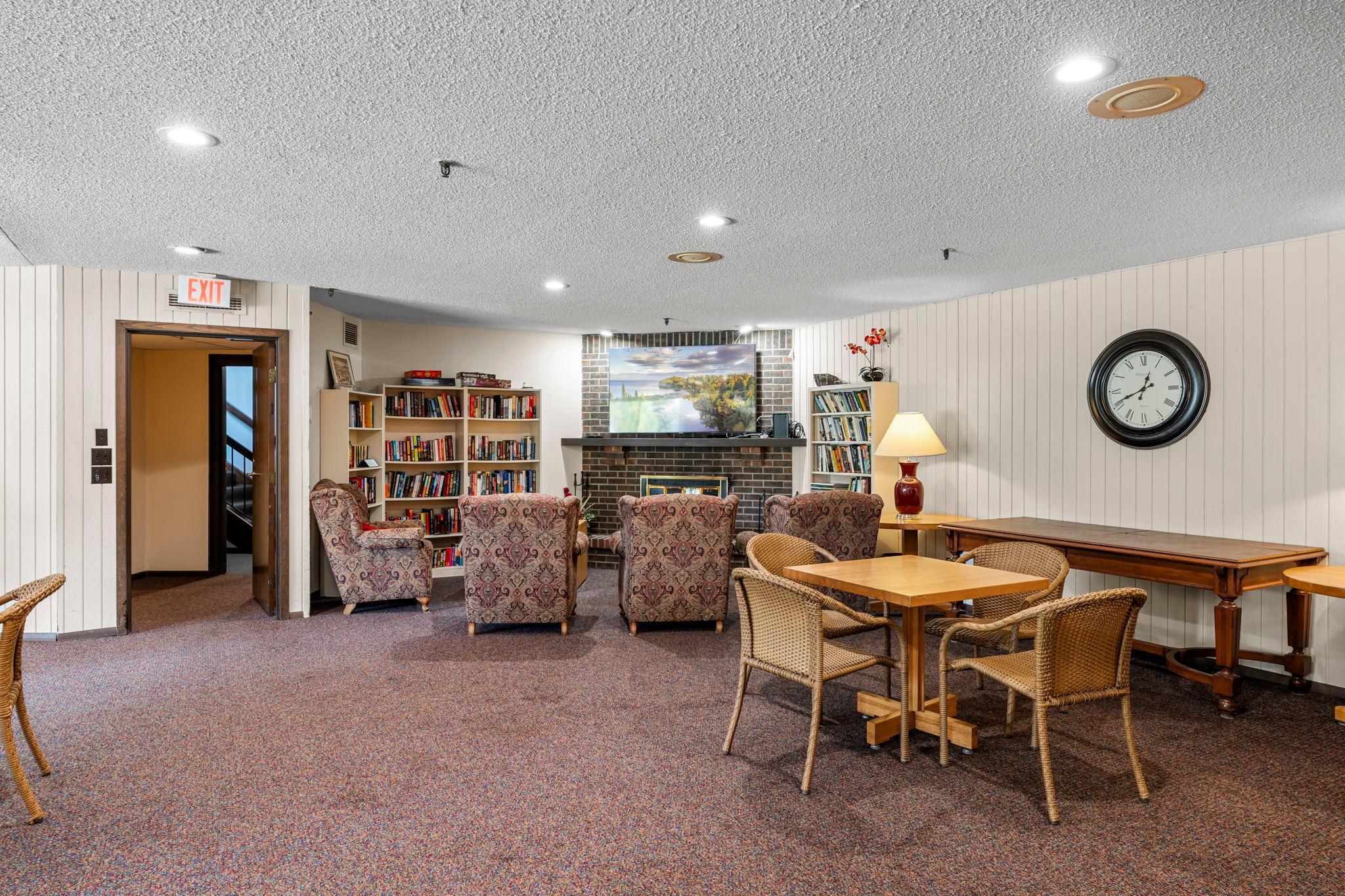 8549 Irwin Road, Unit 239 Bloomington, MN 55437 - Photo 34 of 52