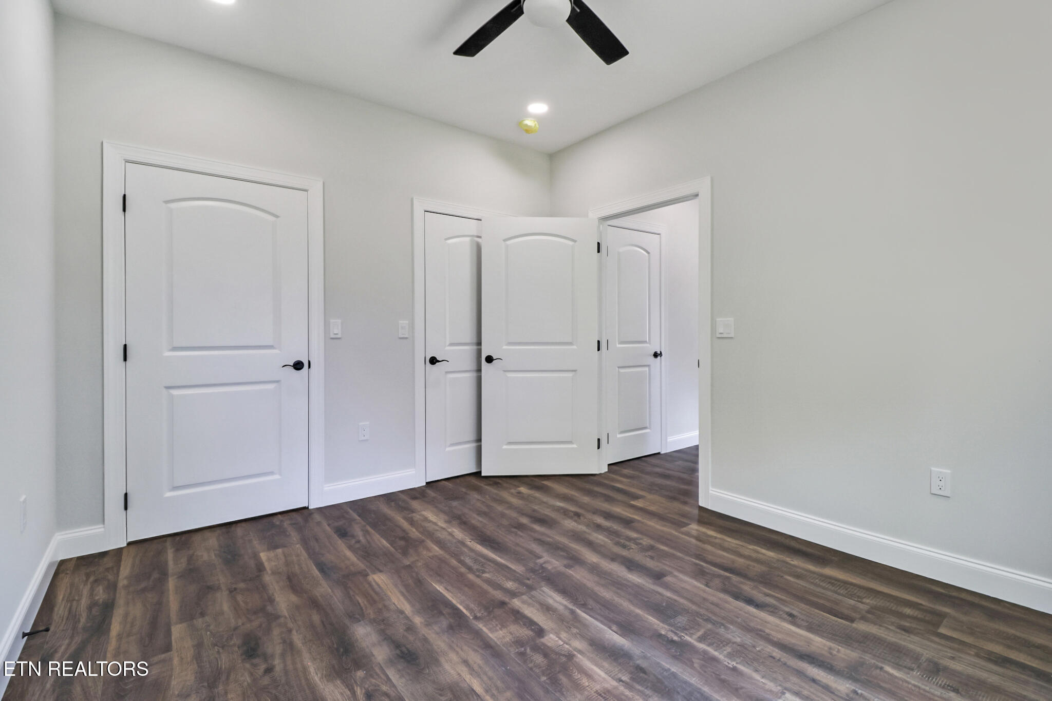 141 Windsor Road Crossville, TN 38558 - Photo 24 of 37 if1a6466-if1a6470