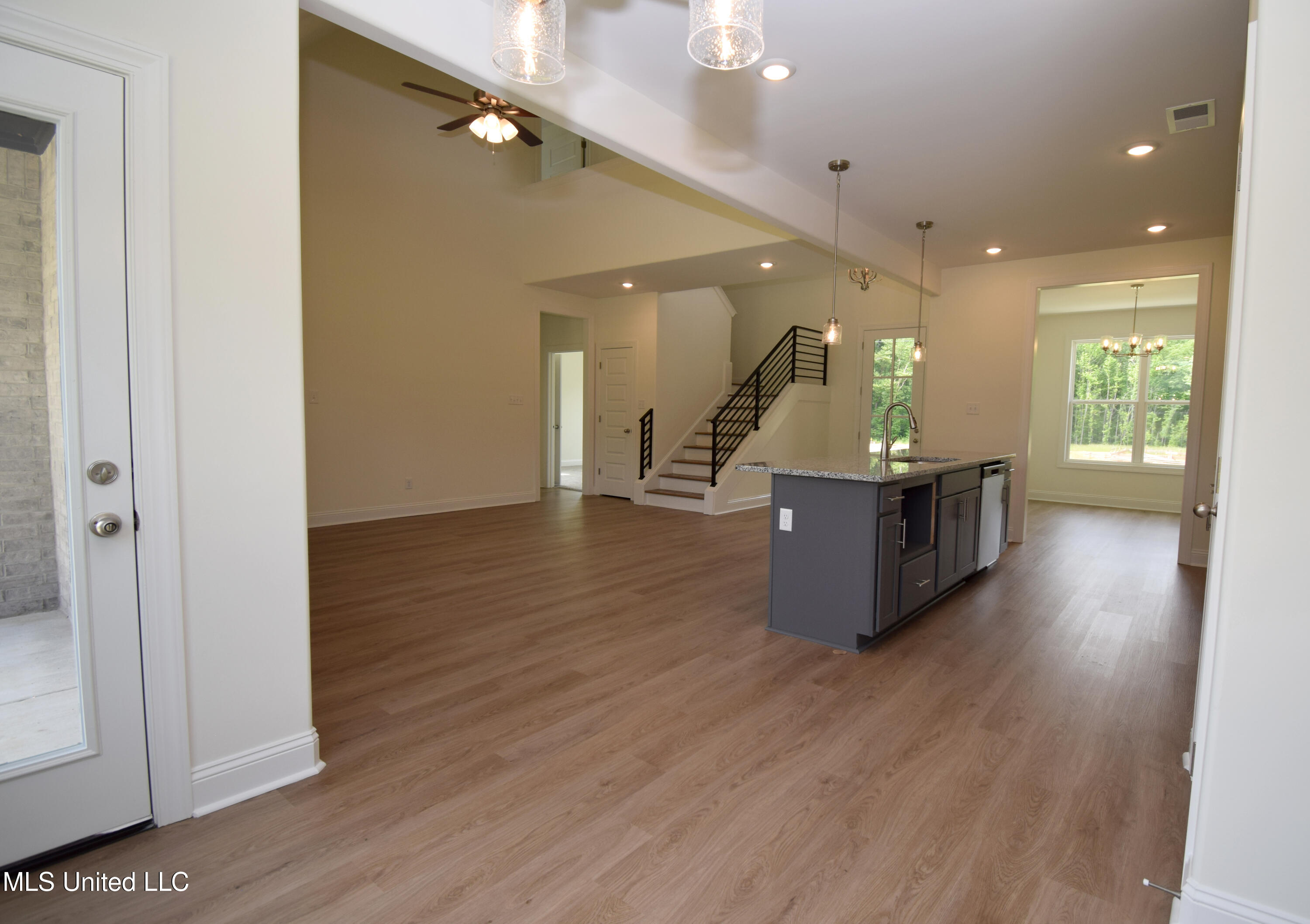 507 Centerline Roper Loop Byhalia, MS 38611 - Photo 12 of 30 Hazel bkfst to den