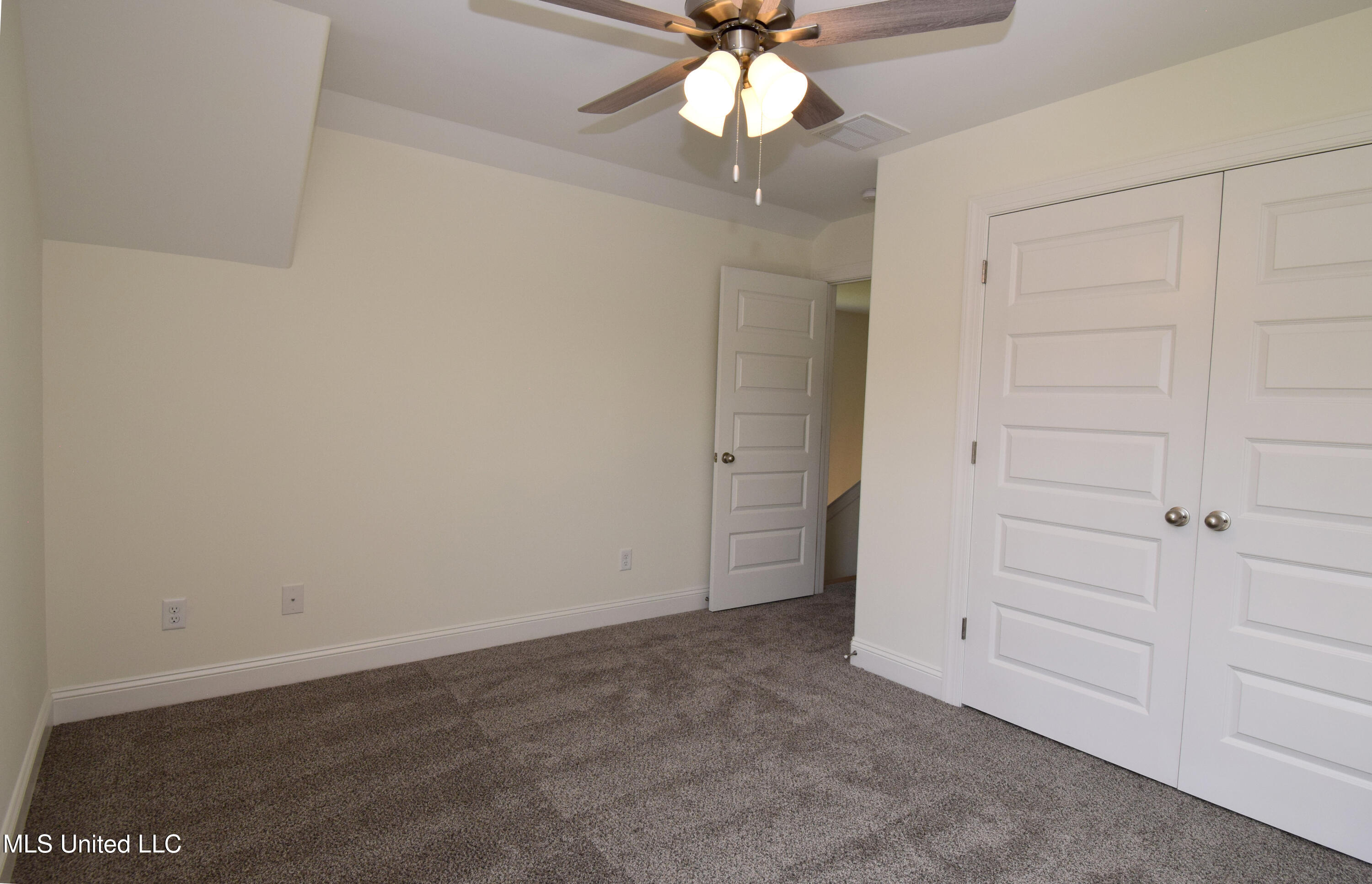 507 Centerline Roper Loop Byhalia, MS 38611 - Photo 24 of 30 Hazel bed 2 1