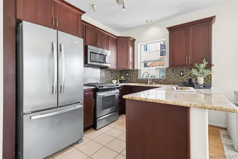 $729,000 | 919 West Lewis Street, Unit 1, San Diego, CA 92103