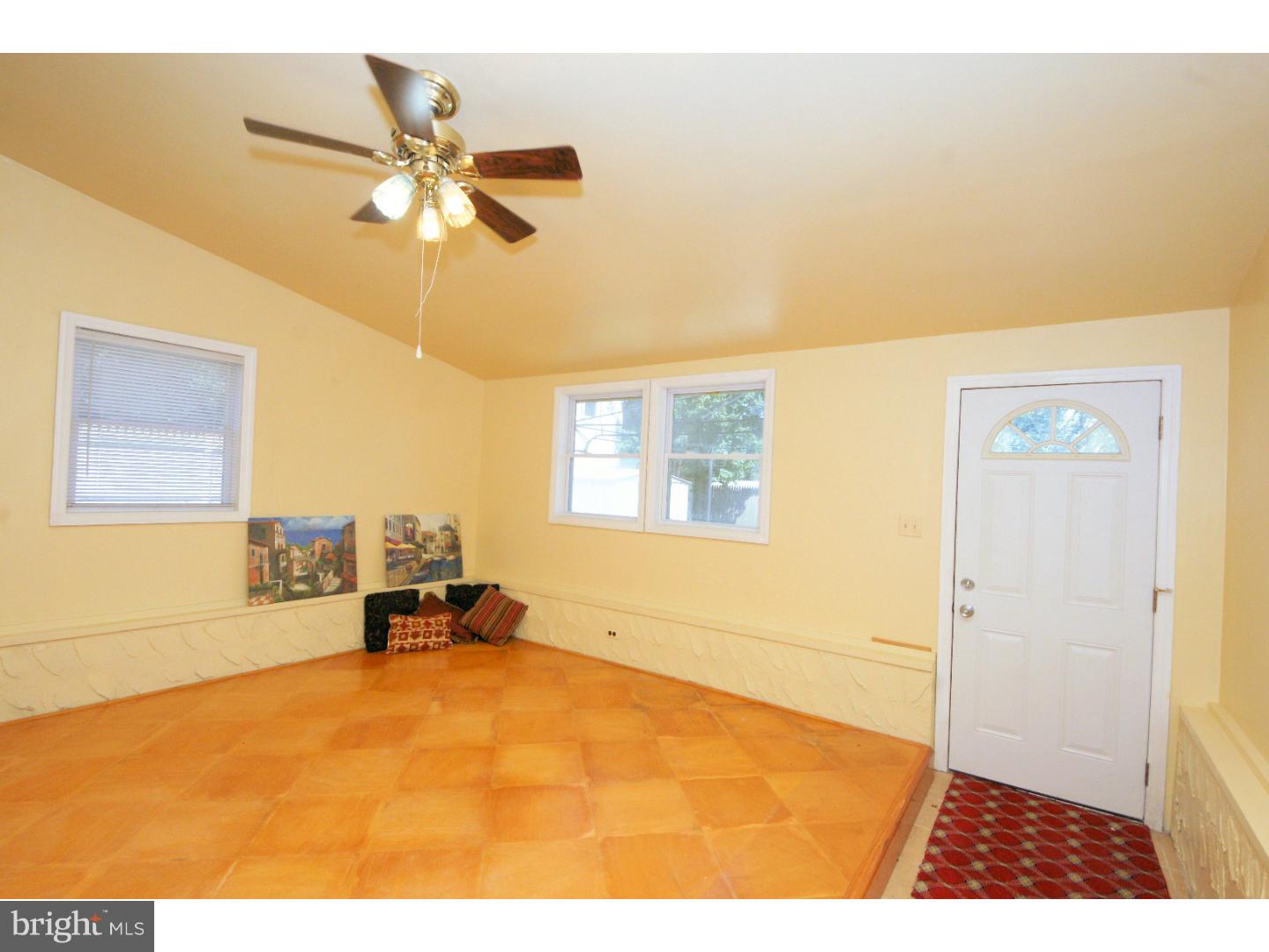 40 Yardville Hamilton Square Road Hamilton, NJ 08620 - Photo 13 of 22 Gallery Image 13
