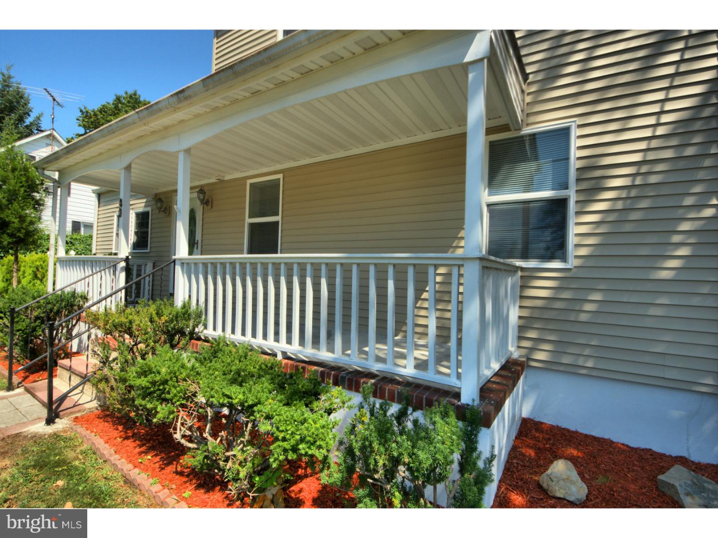 40 Yardville Hamilton Square Road Hamilton, NJ 08620 - Photo 3 of 22 Exterior Side