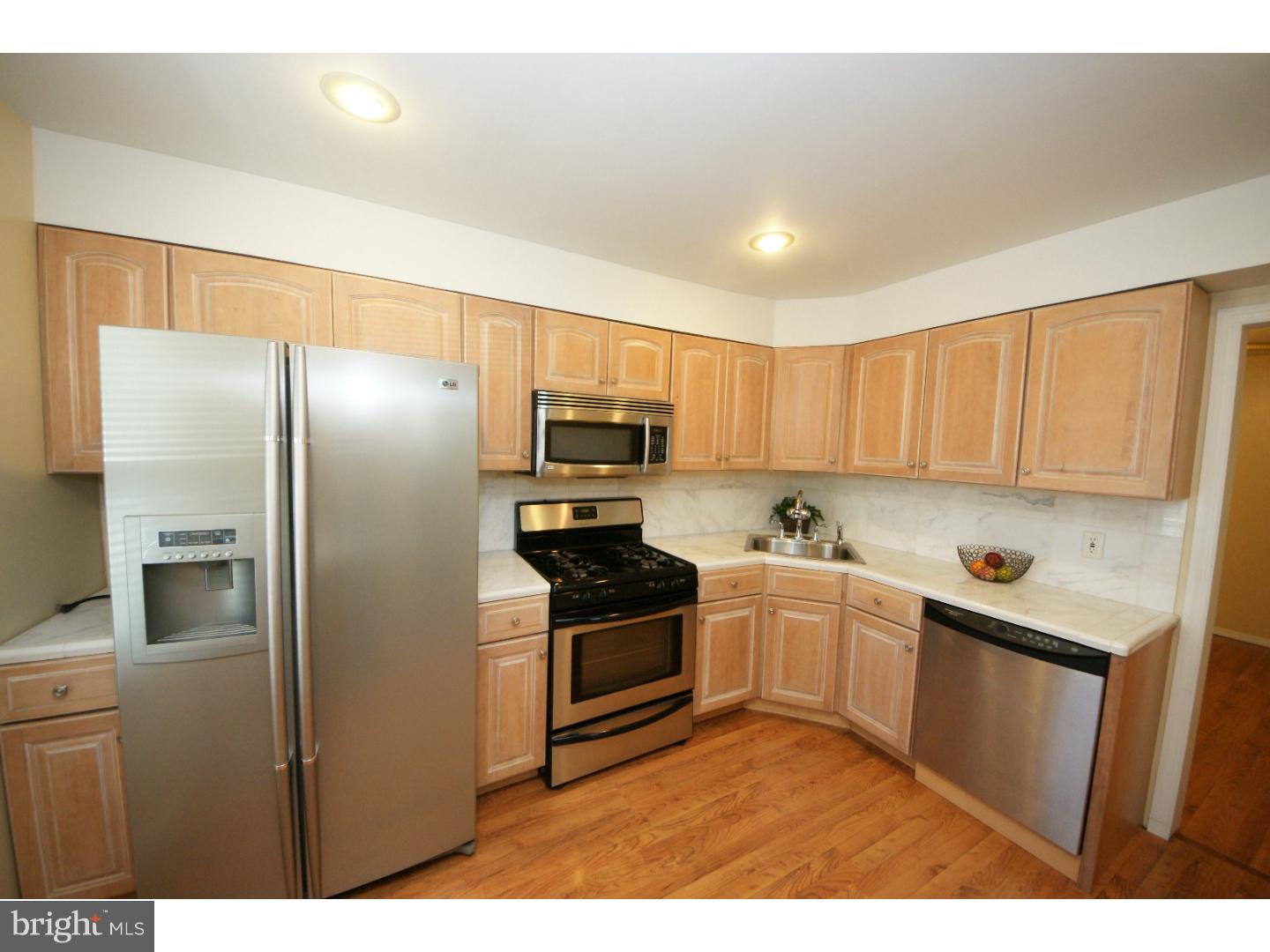 40 Yardville Hamilton Square Road Hamilton, NJ 08620 - Photo 8 of 22 Gallery Image 8
