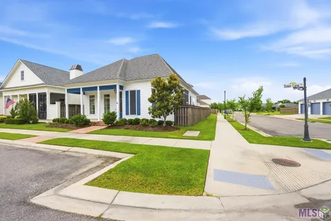 $885,000 | 1601 Sugar Cane, Baton Rouge, LA 70810