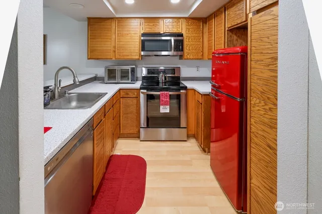 $294,900 | 7824 Northeast Loowit Loop, Unit 70, Vancouver, WA 98662