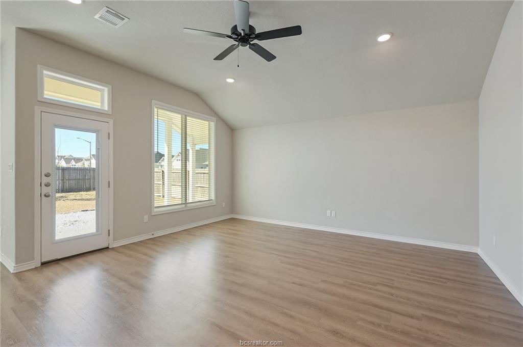 3441 Utah Court Bryan, TX 77808 - Photo 3 of 18