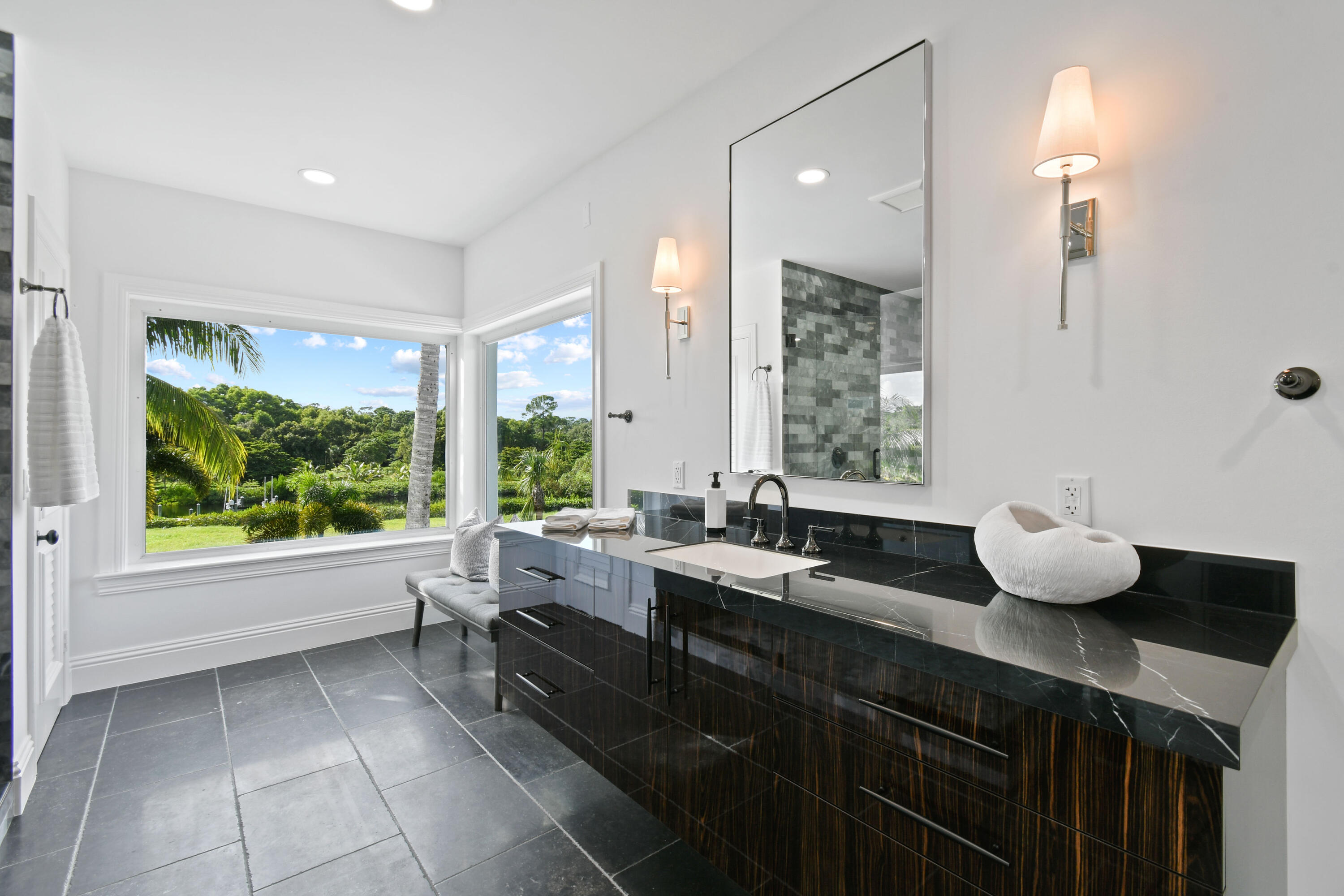 8319 Southeast Rivers Edge Street Jupiter, FL 33458 - Photo 34 of 101 8319SERiversEdgeSt_57