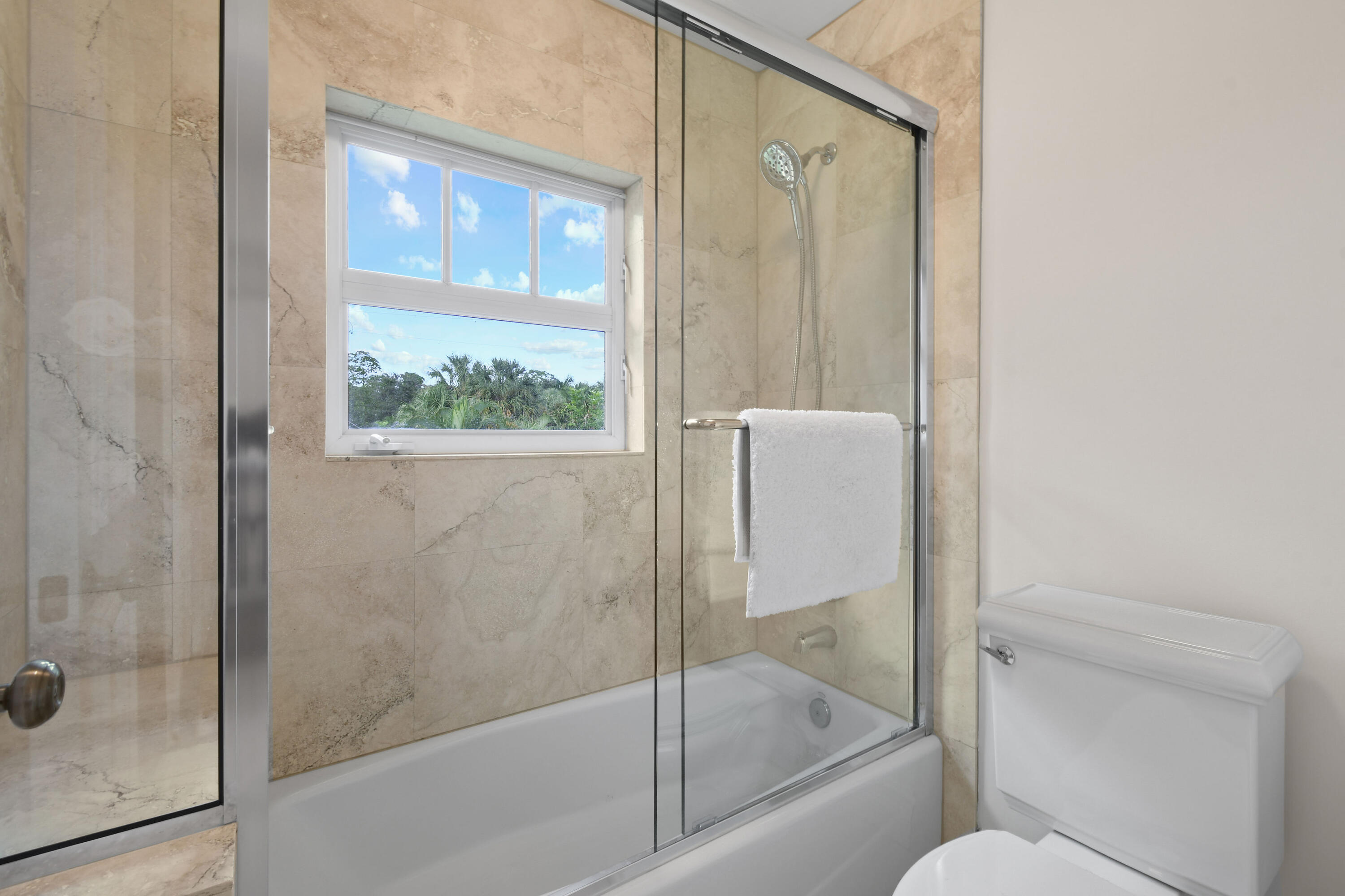 8319 Southeast Rivers Edge Street Jupiter, FL 33458 - Photo 67 of 101 8319SERiversEdgeSt_103