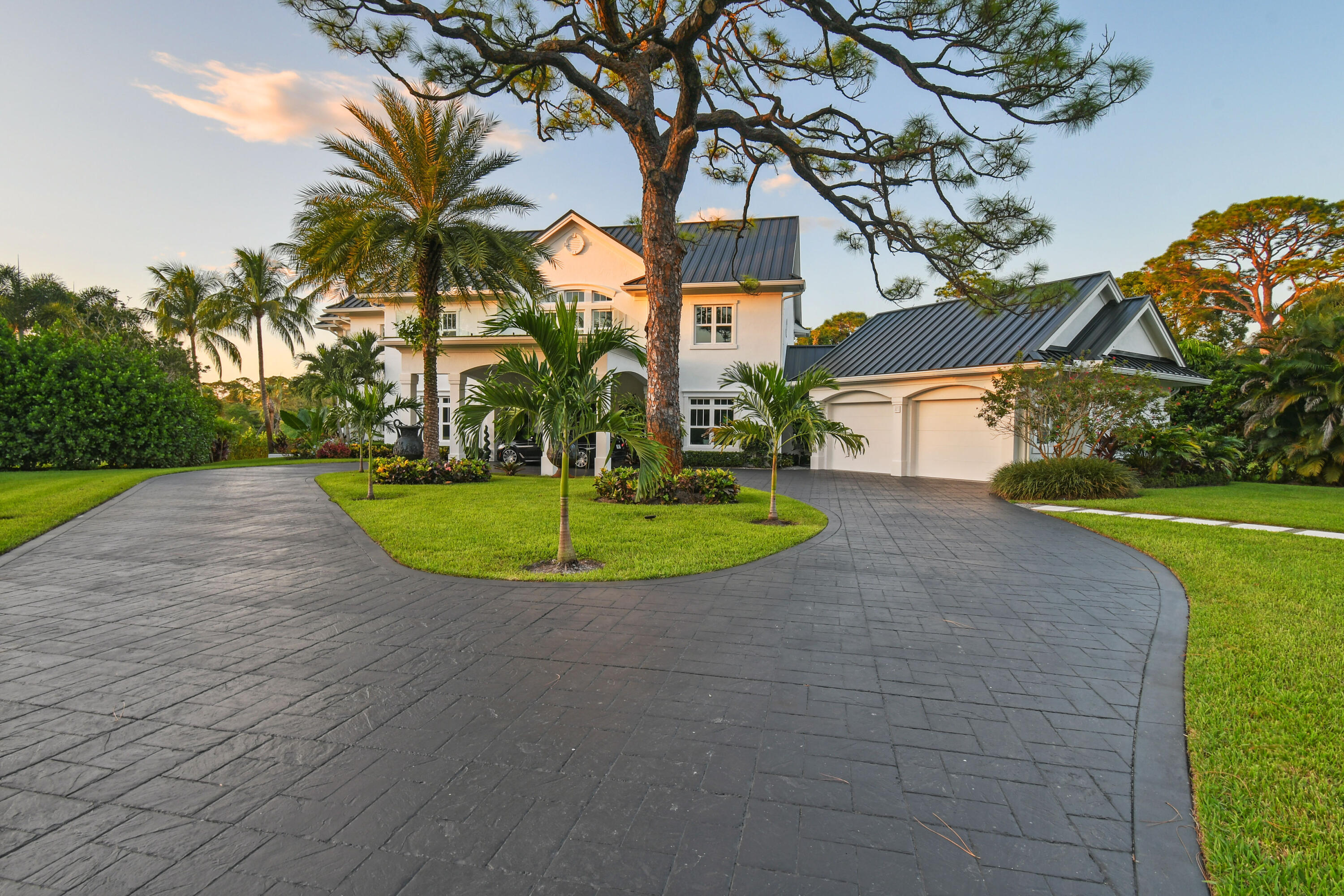 8319 Southeast Rivers Edge Street Jupiter, FL 33458 - Photo 95 of 101 8319SERiversEdgeStTwilights(12)