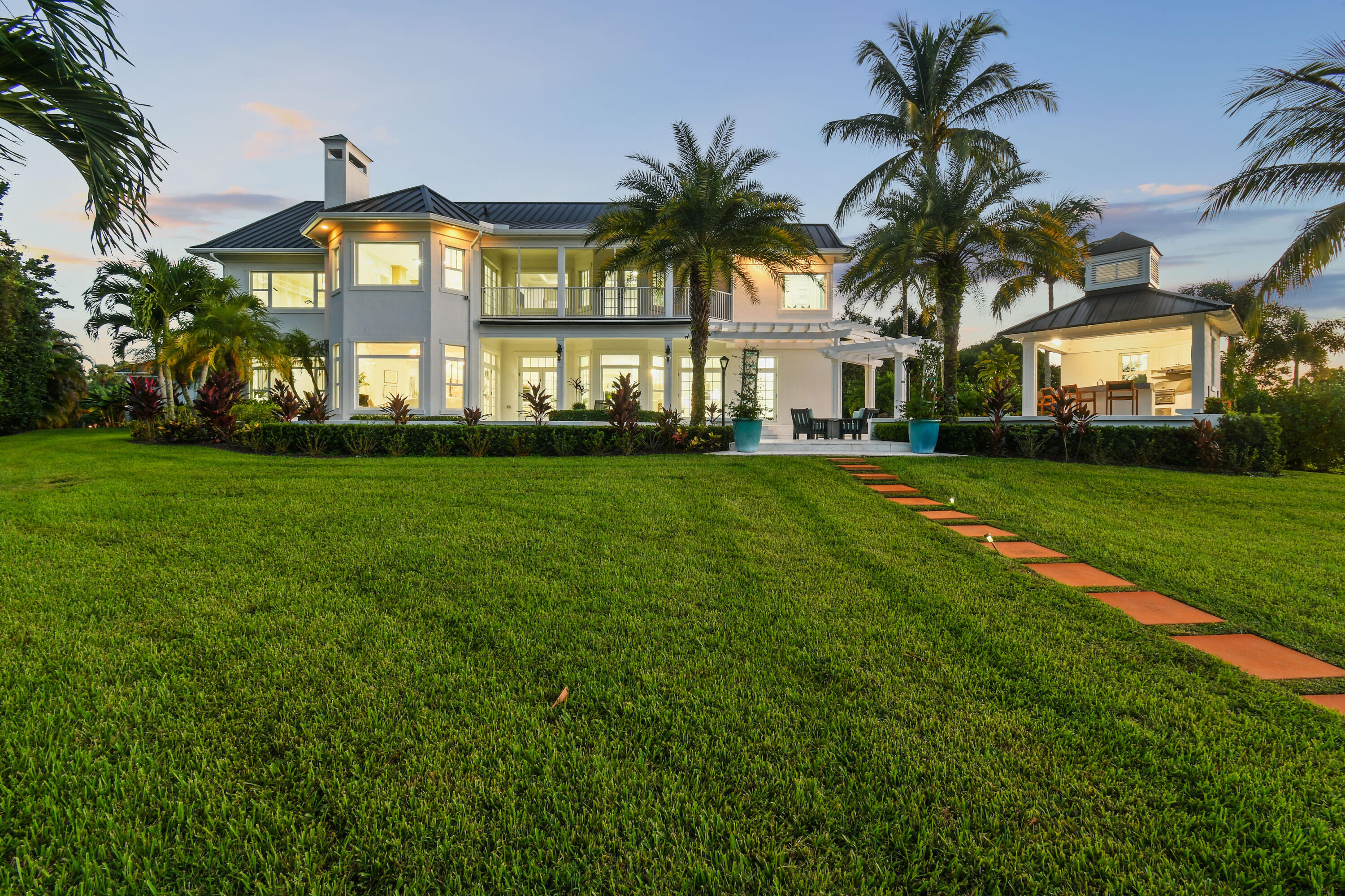 8319 Southeast Rivers Edge Street Jupiter, FL 33458 - Photo 97 of 101 8319SERiversEdgeStTwilights(18)