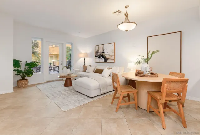 $782,000 | 301 West G Street, Unit 112, San Diego, CA 92101