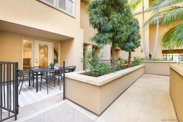 $782,000 | 301 West G Street, Unit 112, San Diego, CA 92101