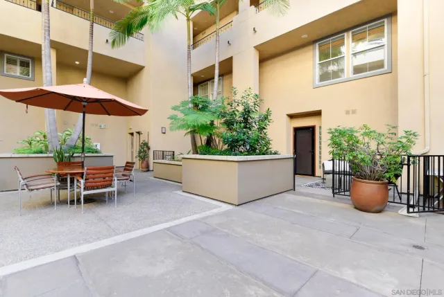 $782,000 | 301 West G Street, Unit 112, San Diego, CA 92101