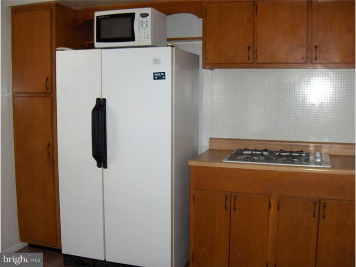9879 Bridle Road Philadelphia, PA 19115 - Photo 10 of 24