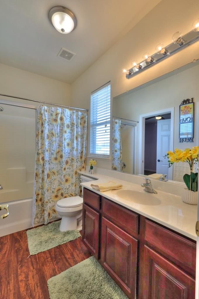 6801 Varni Way Hughson, CA 95326 - Photo 57 of 70