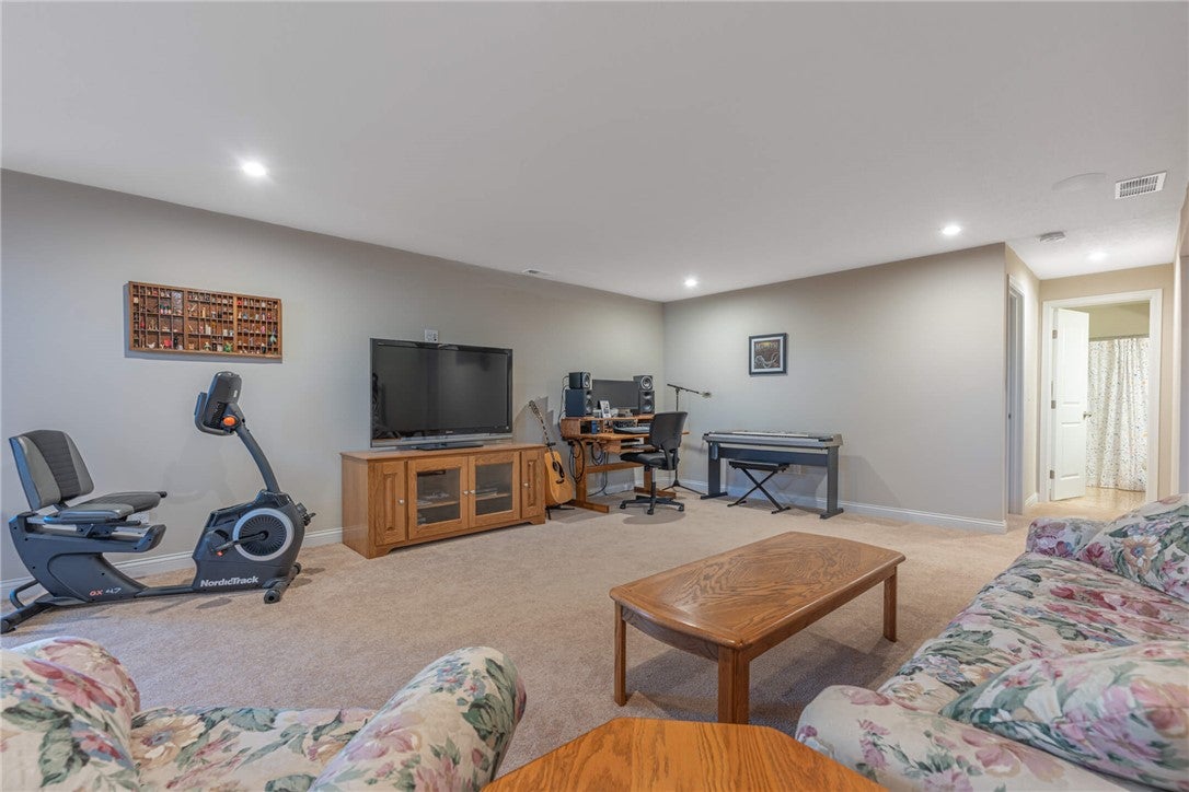 3194 Renaissance Boulevard Middletown, OH 45005 - Photo 30 of 48 Gallery Image 30