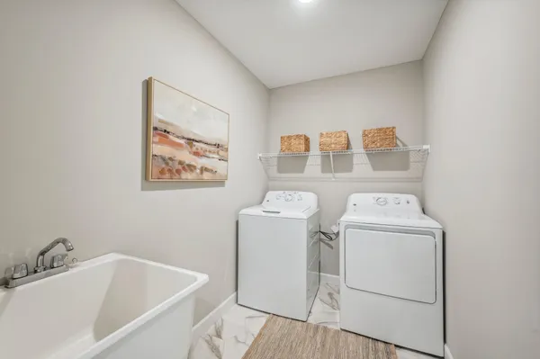 $459,900 | 2085 Pleasant Drive, Prescott, WI 54021